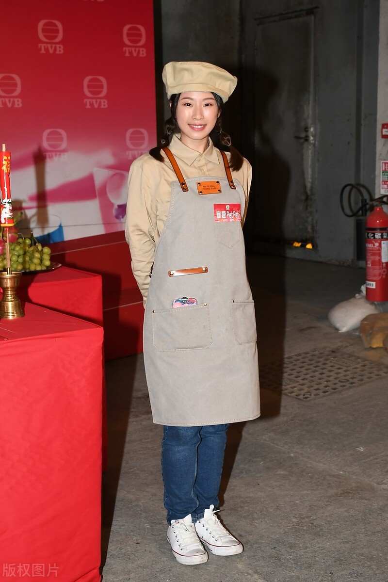 林夏薇 周家洛出席TVB新剧《宠爱 pet pet》拜神仪式