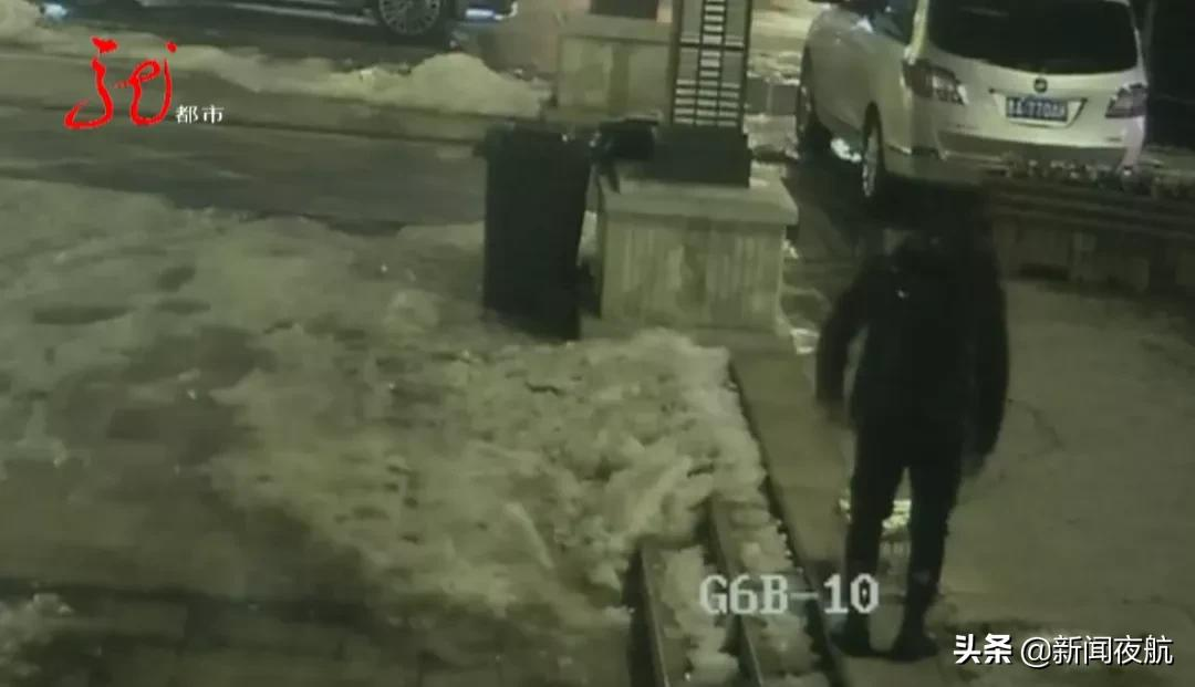 哈尔滨一男子路边放烟花给姐姐庆生日，警察送了他500元的“礼物”