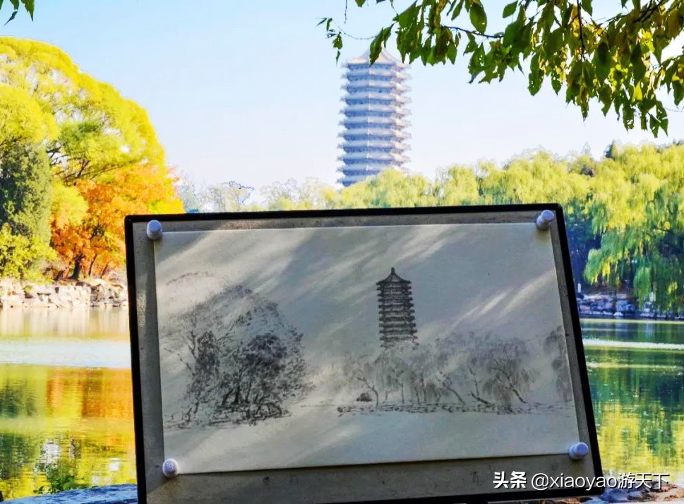 未名湖畔的博雅塔，北京大学最美的风景