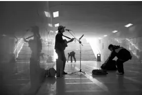 11年前凭春晚走红,发誓要做第二个董明珠的