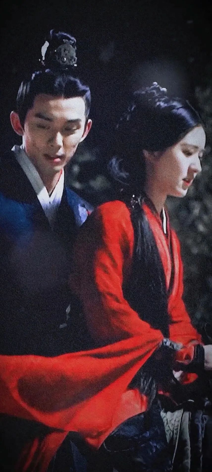 「星汉灿烂」吴磊×赵露思情侣壁纸头像