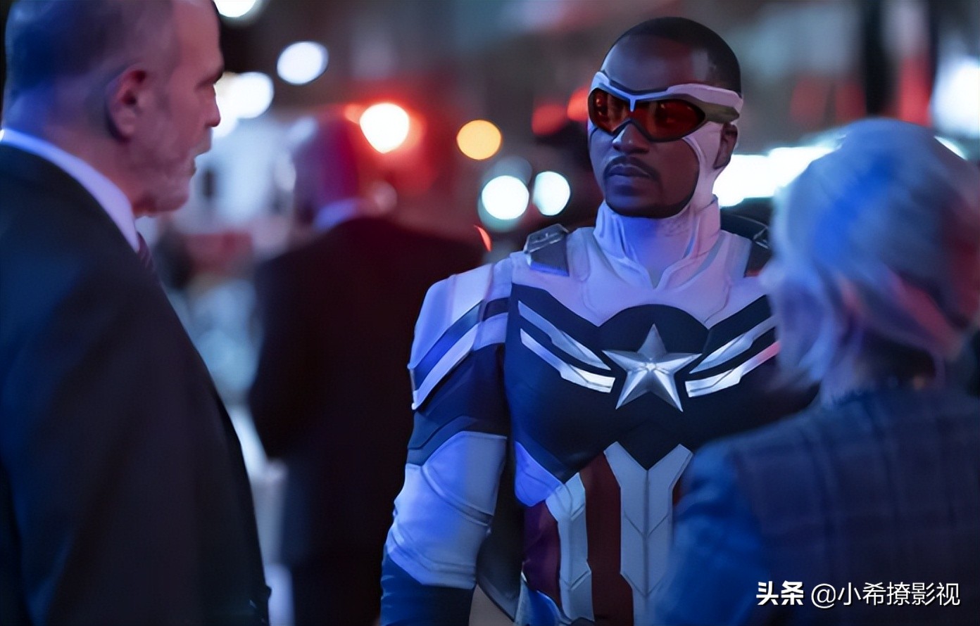 《美国队长4》动漫展海报，暗示莎伦·卡特仍是一个亦正亦邪的角色