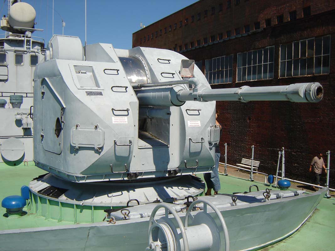 架空：事急从权的俄罗斯，采购中国军舰增强实力，054AR型护卫舰