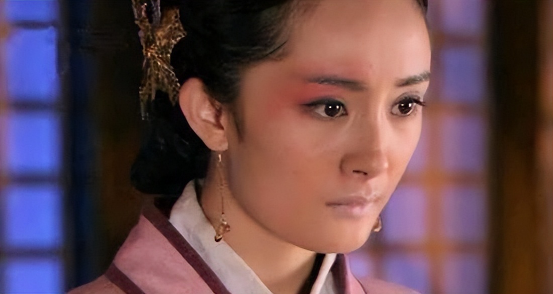 新版《钟无艳》黄梦莹美出天际 扮丑被说不用心学鞠婧祎蒋勤勤