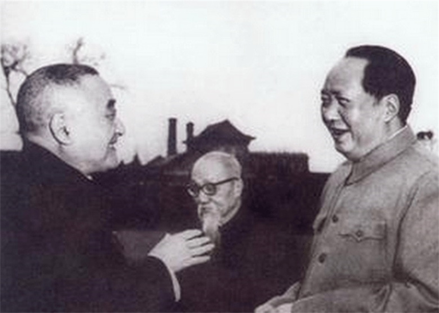 黄炎培主张保留“中华民国”简称，司徒美堂愤然起身：我不同意