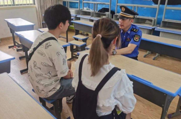 大学生想提高学历含金量，不料被培训机构坑了，大学生要引以为戒