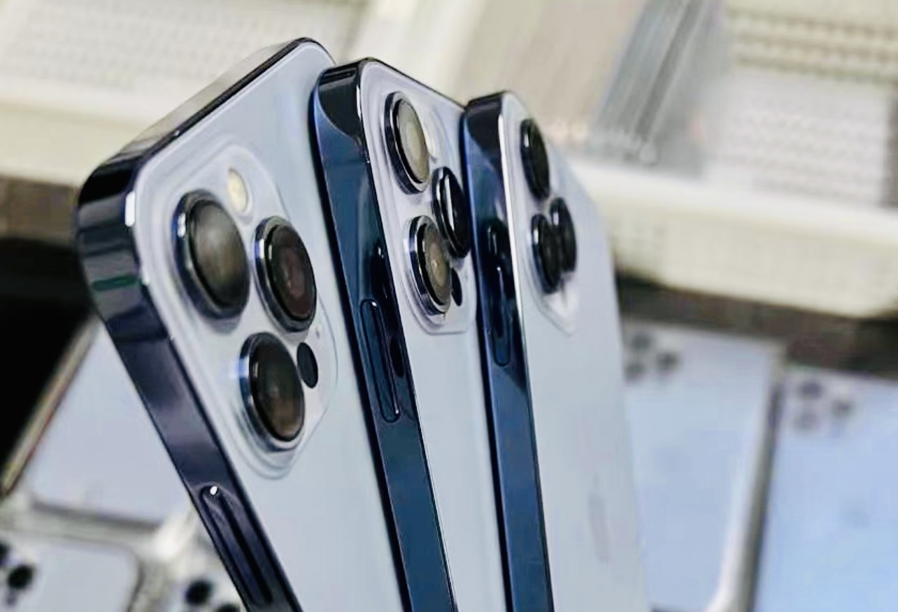 iPhoneXR爆改成iPhone13Pro，不到两千元值得入手吗？