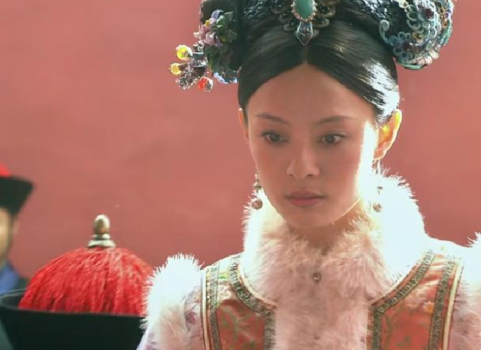 甄嬛传：甄嬛逼死年世兰太心急了，她不出手，华妃也活不下去