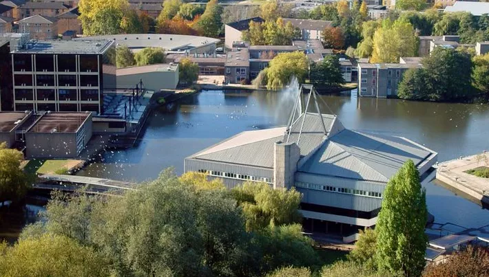 除伦敦外，留学英国还可以选择哪座城市？“低消费”十大城市盘点