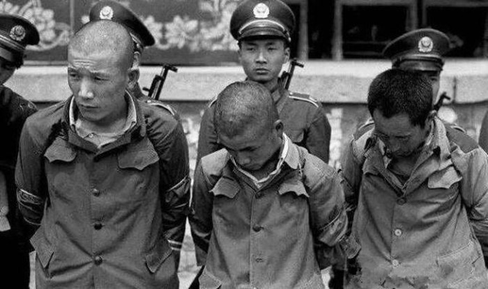 呼格案:枪毙9年后真凶落网,母亲执着上诉18年,终还儿子清白