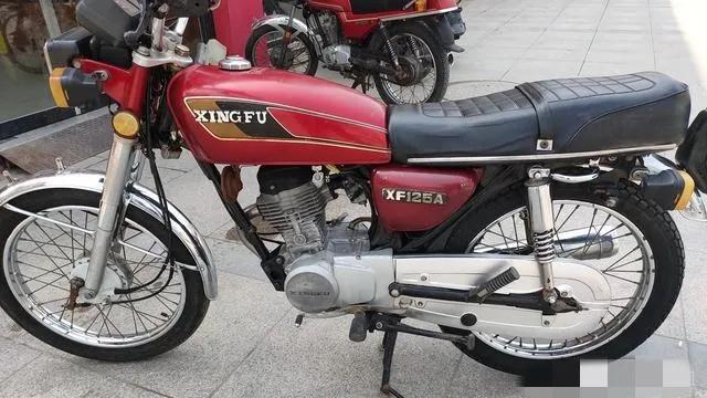 怀念经典;国产摩托车的领航者-幸福250a 9