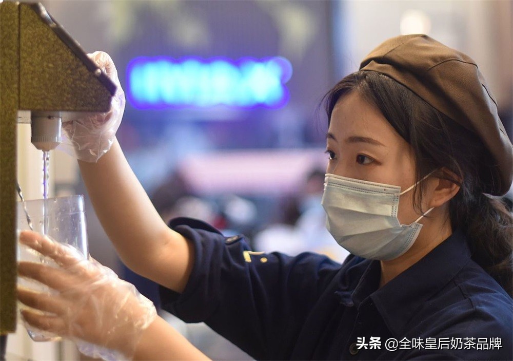 关于校园奶茶店的经营之道