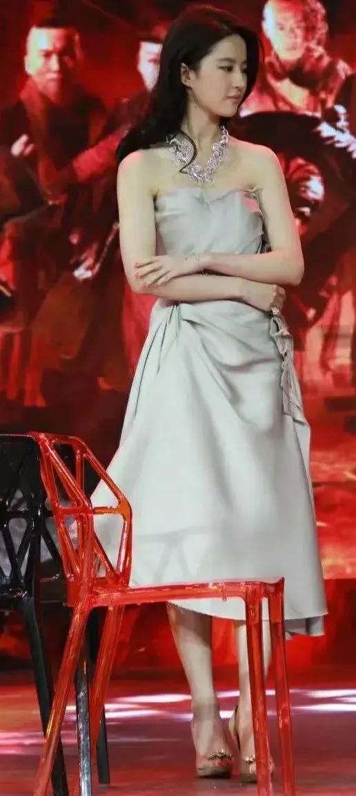 李冰冰，杨颖，刘亦菲，韩雪，林允儿，李小璐