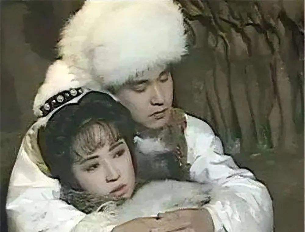 武侠剧就该这样“爽”！层层递进的故事，是致敬雪山飞狐吗？