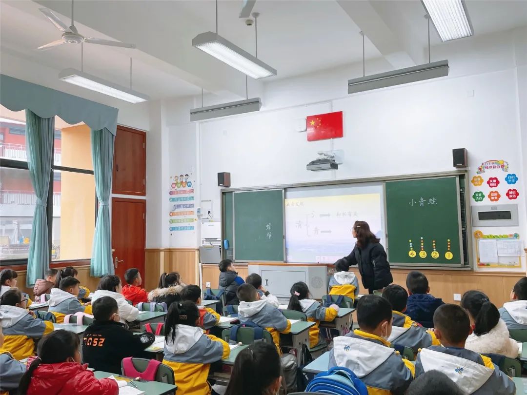 课堂教学展风采 名师引领促成长丨双流实小外国语学校语文常规教研