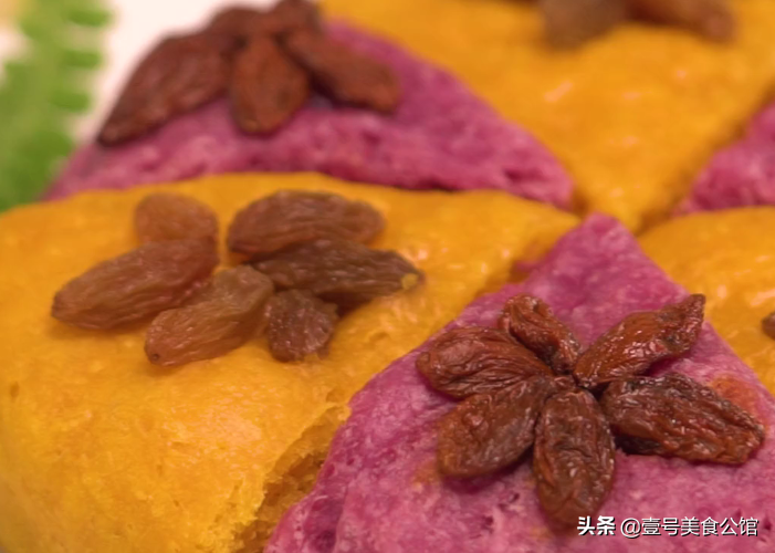 简单好吃的紫薯南瓜发糕，奶香浓郁，软嫩营养，吃了一次还想吃