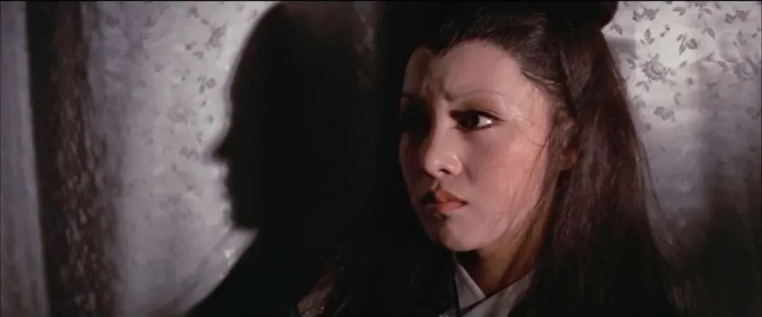 香港的第一风月片是变红的时候。