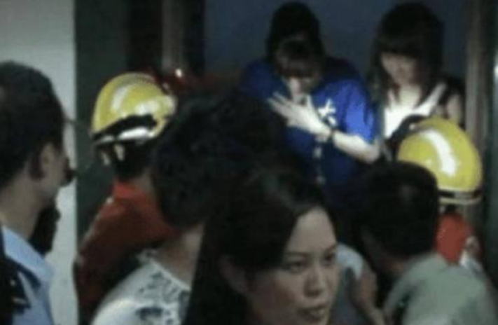 高考前，6名考生因为被困在酒店电梯，而错过高考，结果如何？