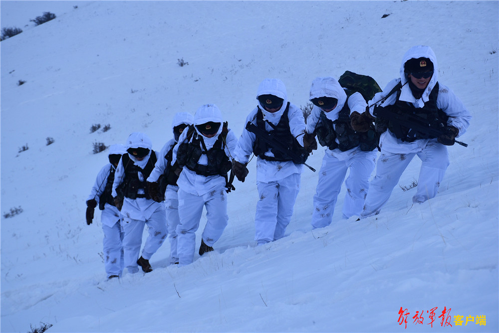 边防战士的感人故事图片 _飞翔号