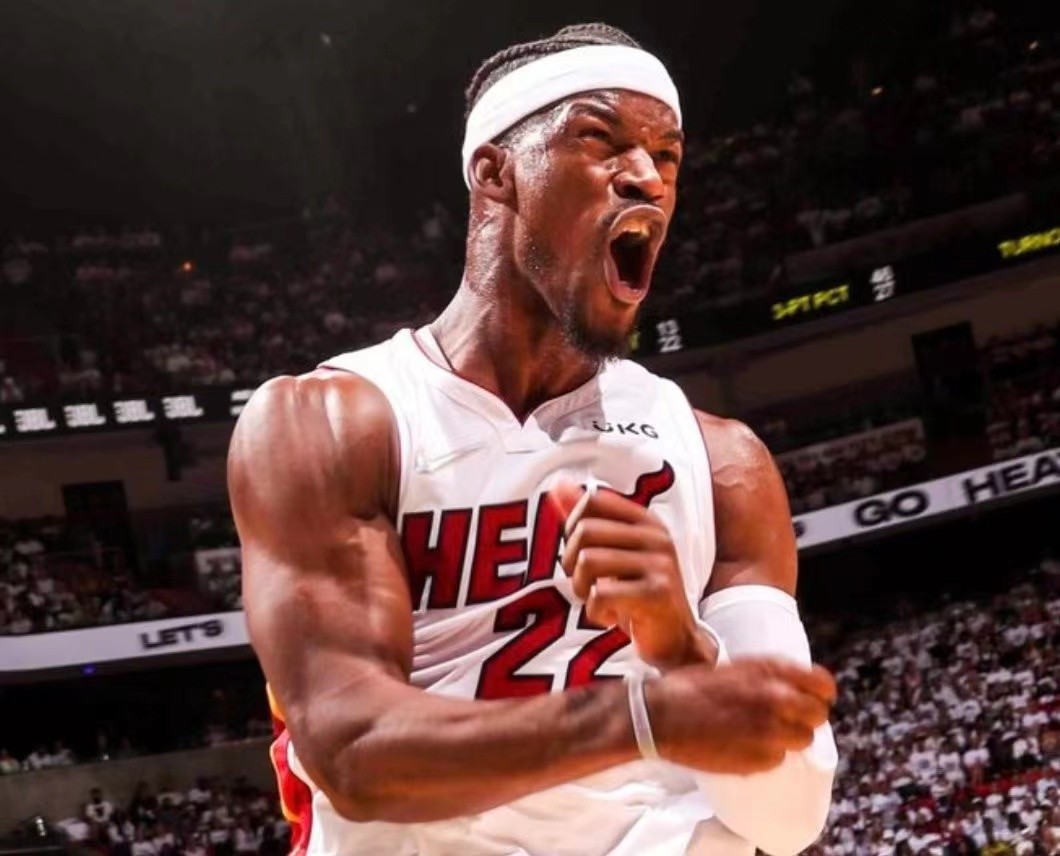 nba球员为什么要缠绷带(吉米·巴特勒:拖着缠满绷带的膝盖,他要为自己