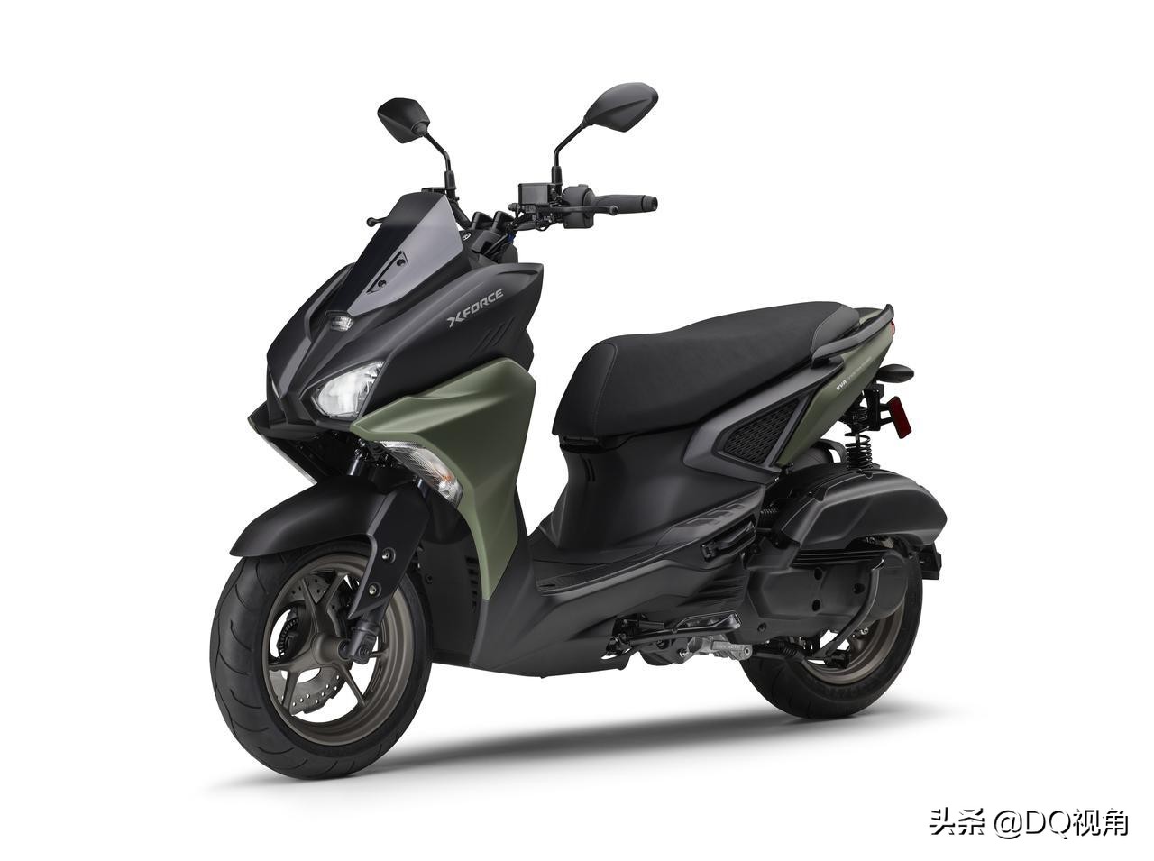小排量运动平踏板,雅马哈x-force 155abs,三眼外观另类个性