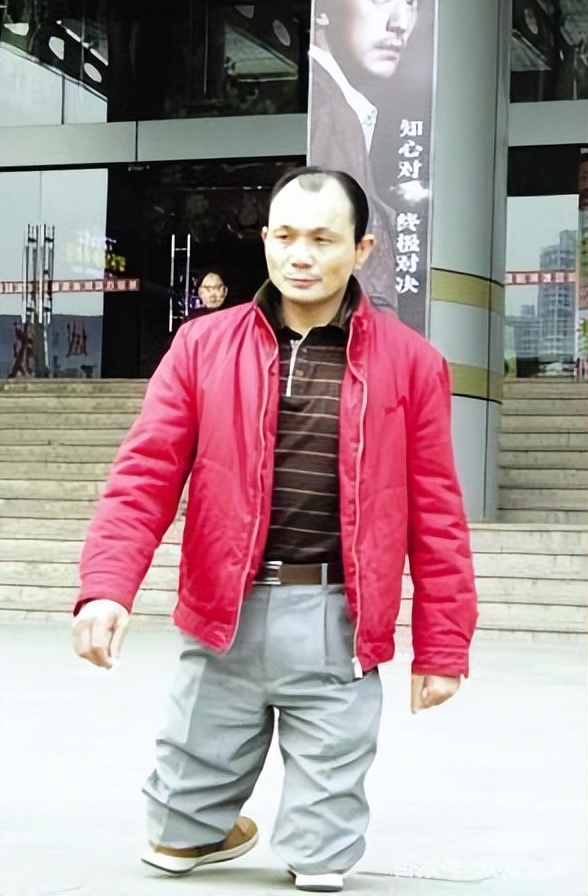 "赌王"尧建云:24岁赢的钱在家堆成小山,为何55岁死在出租屋里