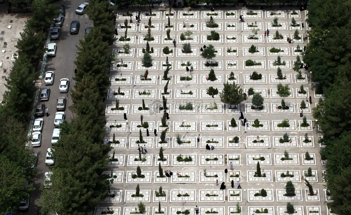 小区变“墓地”？房子买来不住只放骨灰盒，背后深层原因是什么？