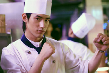 莱卡青蛙王子剧情(吴建飞:曾是周杰伦师弟,还是铠甲勇士男主,当爸后38