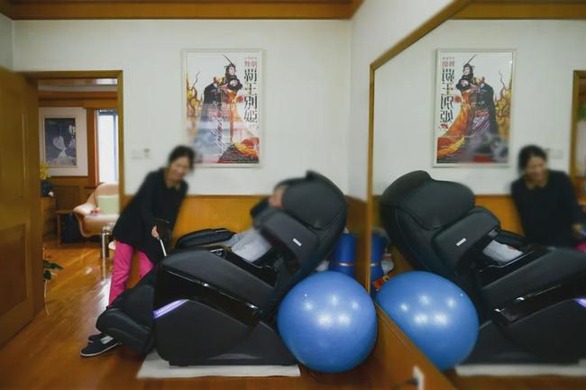 给父母送礼物（见父母送礼）