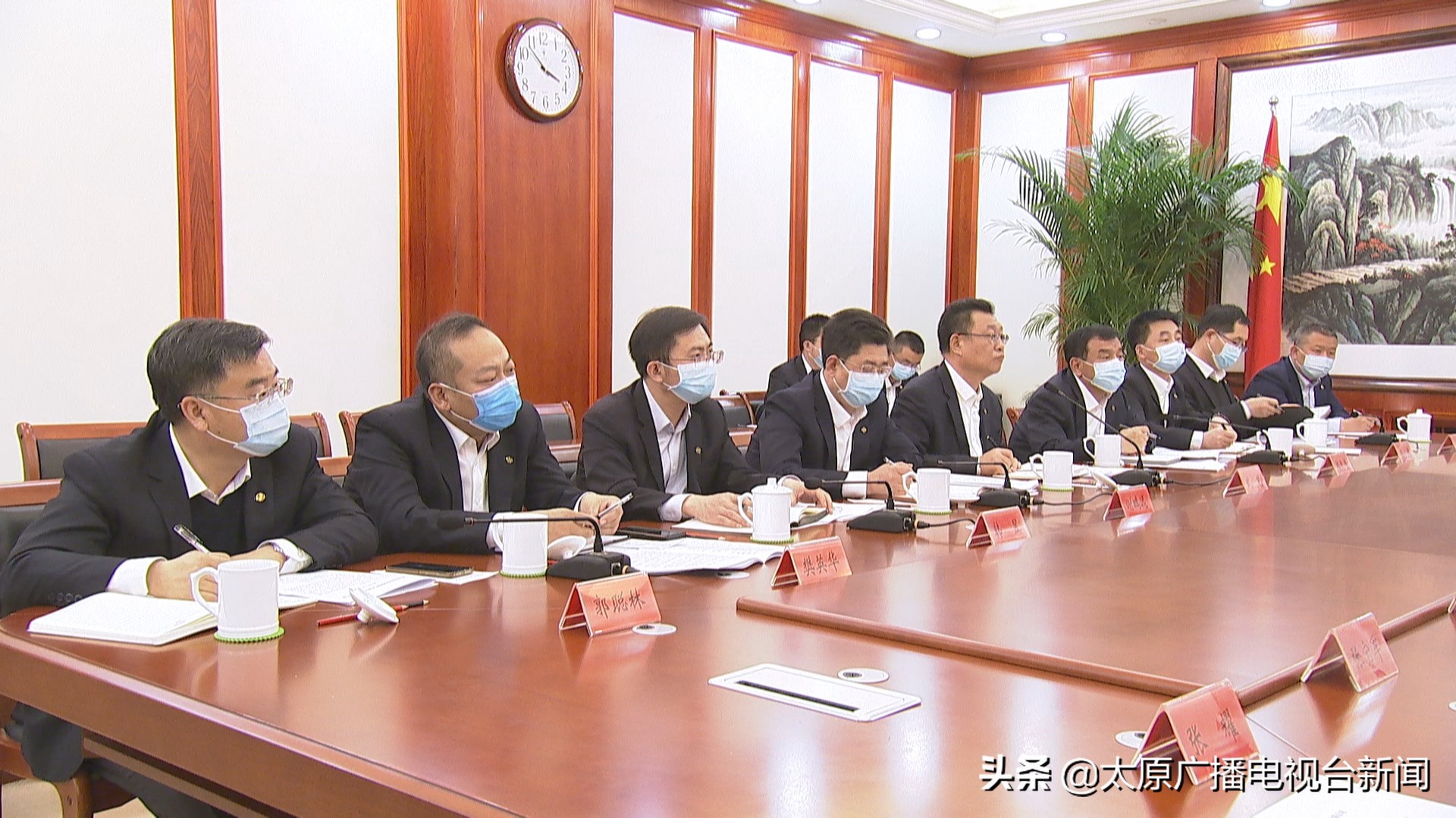 太原：韦韬与山西交通控股集团党委书记 董事长武艺一行举行工作会谈