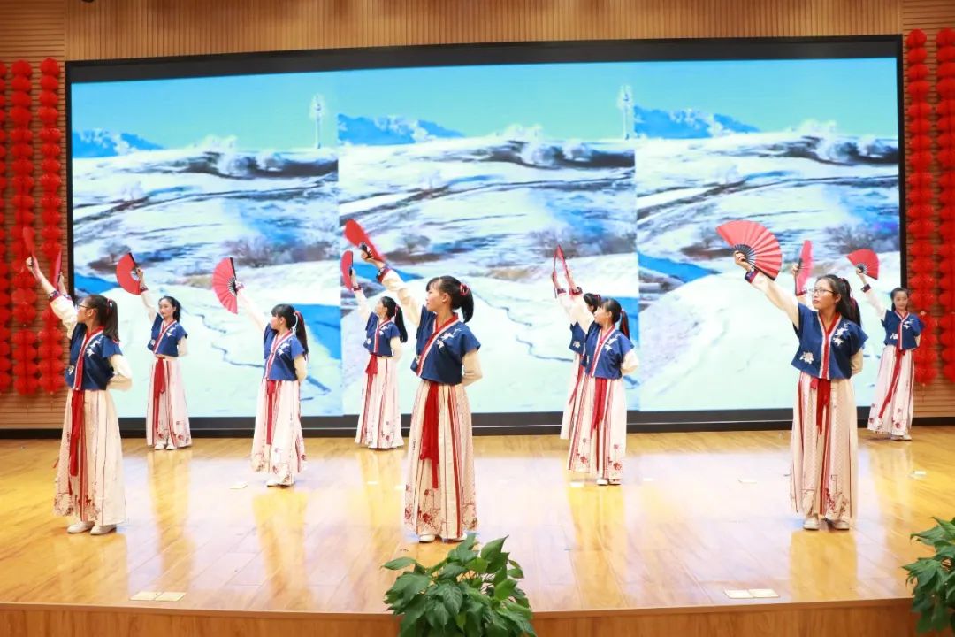彭镇小学第十四届校园艺术节节目海选暨文艺展演活动如火如荼进行