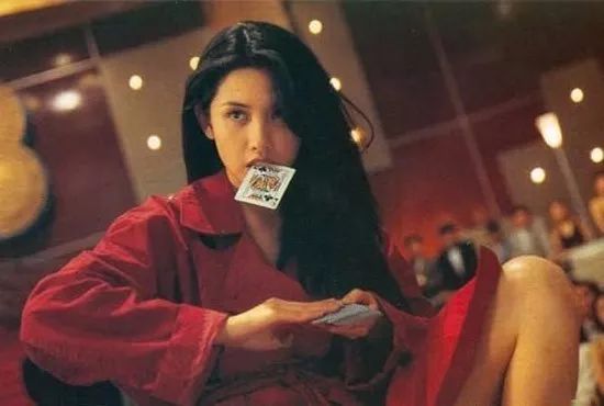 给最惊艳的“13位港姐”排个名：邱淑贞仅第4，张曼玉垫底了