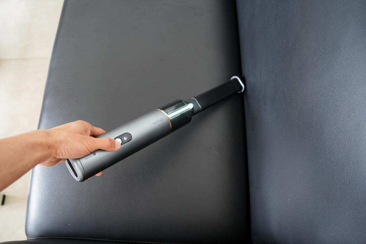 支持鸿蒙智联 全场景清洁能手清蜓智能随手吸尘器C2S评测