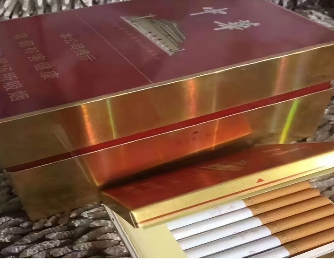 细中华多少钱一包(1年出口4000亿支,中国县城"特产"霸占美国市场,损人