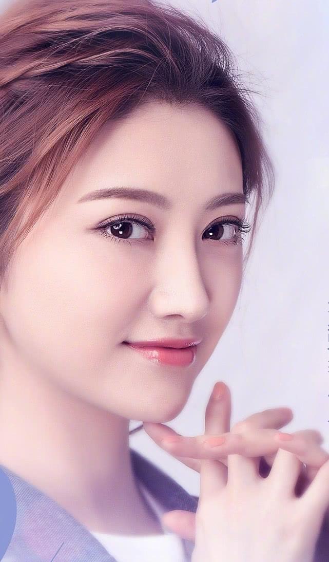 景甜,清纯甜美型女星