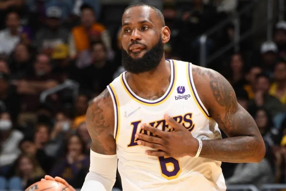 最强nba教练都有哪些(NBA高管选出了现役最好的11名关键球员，德罗赞第二詹姆斯第五)