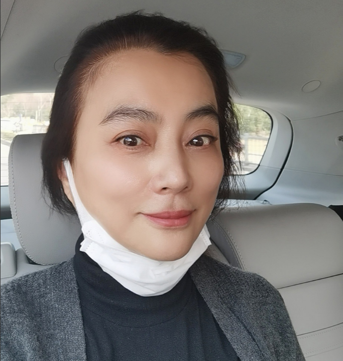 李玲玉：21岁嫁初恋，34岁再嫁犹太富商，和混血儿子的相处很特别