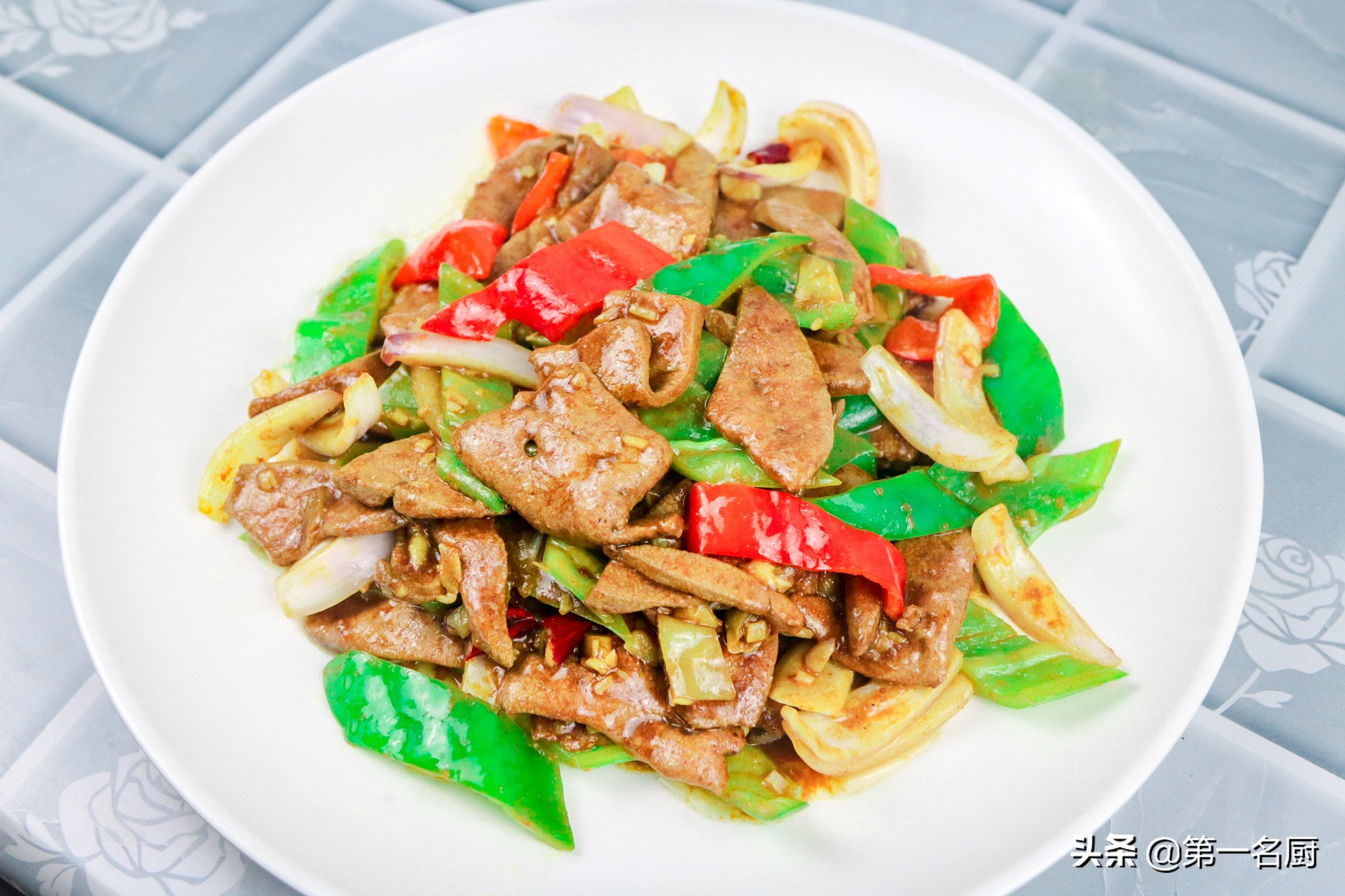 最适合冬天吃的8道家常肉菜，热腾腾的端上桌，营养又解馋