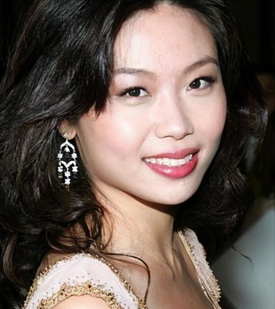 TVB的7位冷门女神，个个风华绝代，人生却大不相同