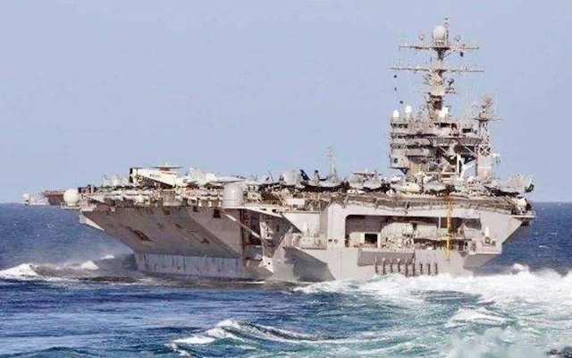 ̨��һ���������⣬��ž���Ҫ�ѱ���Ͷ�䵽̨���Զ�������