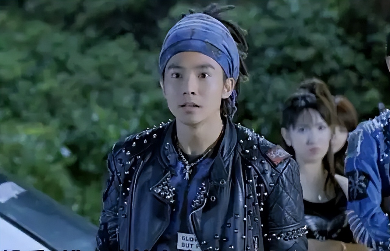 “东边不亮西边亮”，没想到6位过气明星，会用这些方式重回巅峰