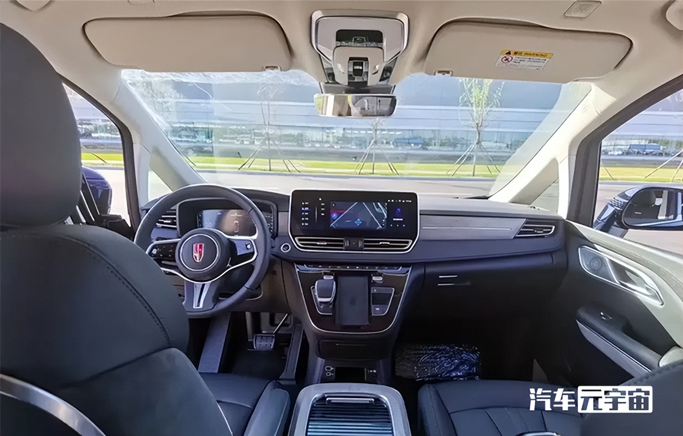 定了！红旗豪华MPV八月上市，PK赛那、GL8，卖31.98万？