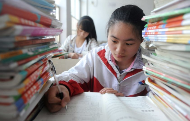 高三下半学期很重要，学生是否应该补课？看看班主任怎么说的