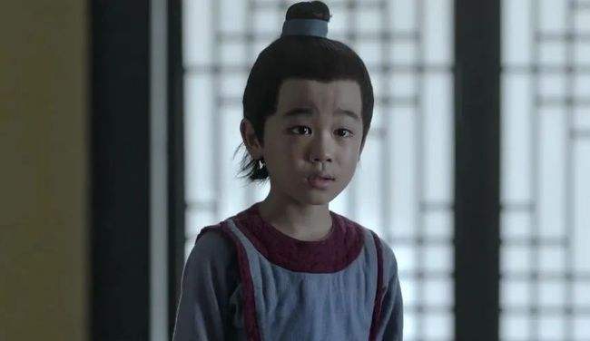 00后童星长大面临尴尬，有人资源逆天，有人高颜值无人捧，意难平