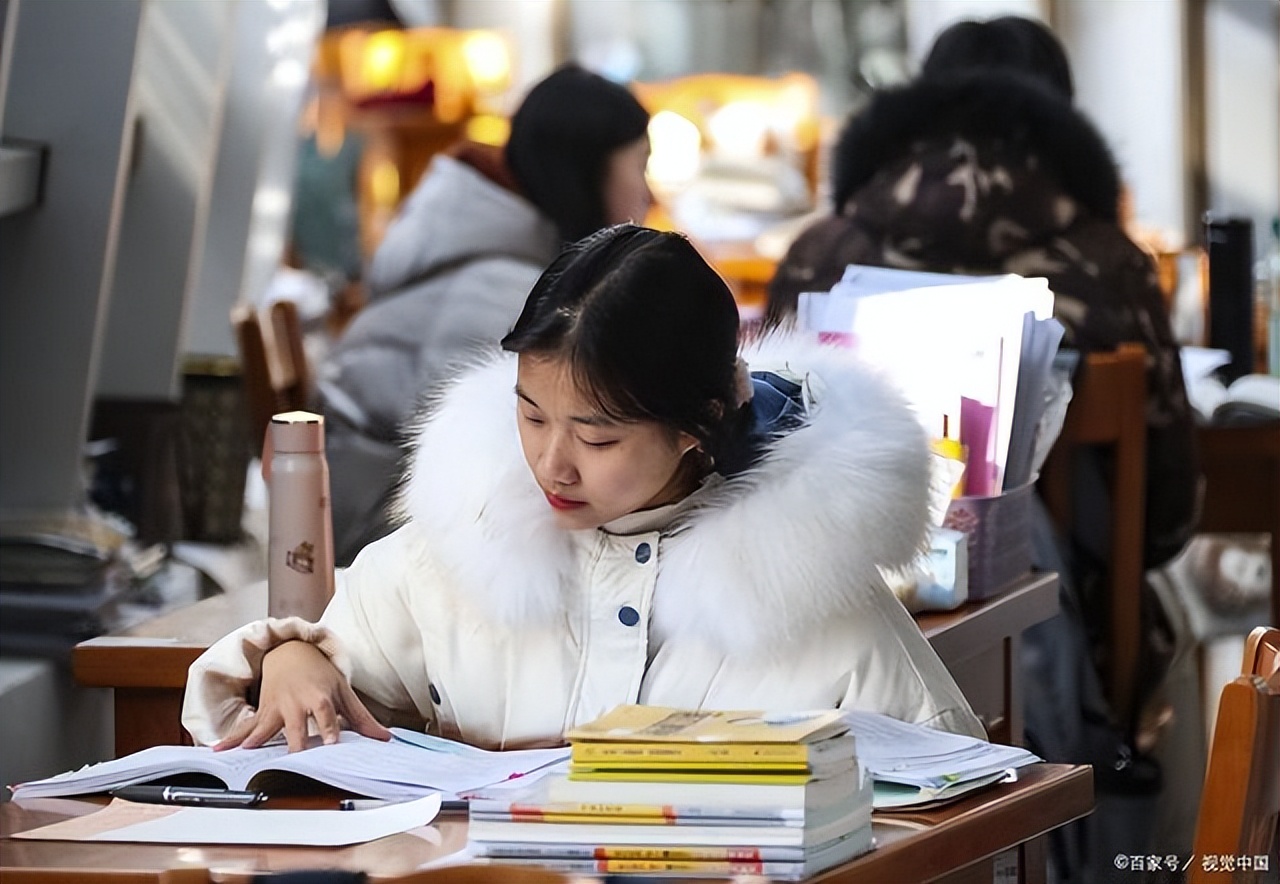 大学生或将迎来“最长暑假”，全国多所高校放假时间已经公布