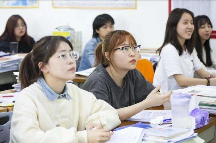 2022各省高考人数预估，或将再创历史新高，河南省依旧高居榜首