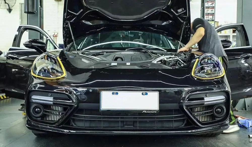 改装案例~保时捷激活矩阵式大灯，提升夜间驾驶体验