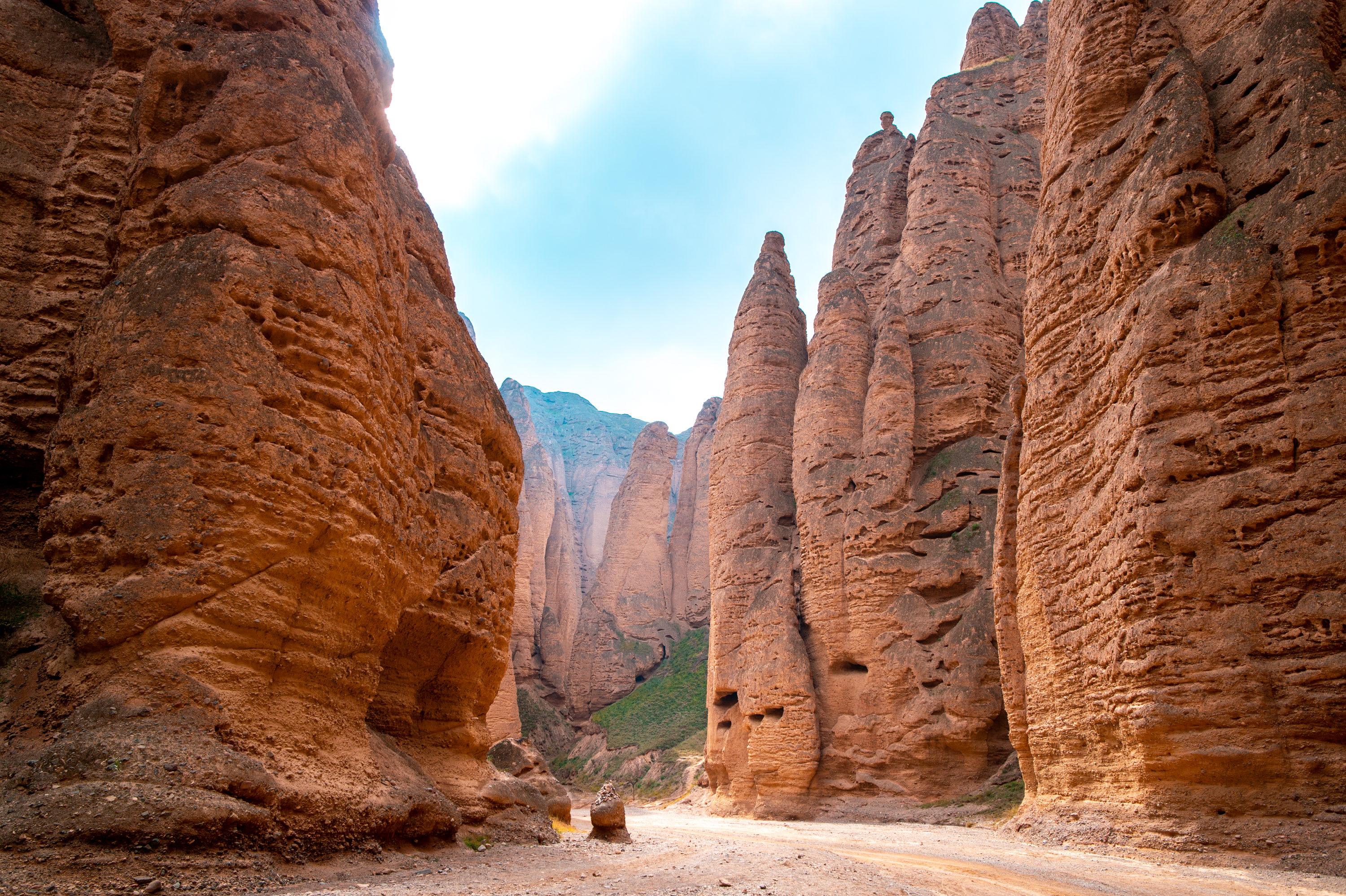 大西北独有的自然奇观,被誉为"甘肃最治愈景区",你去过吗?