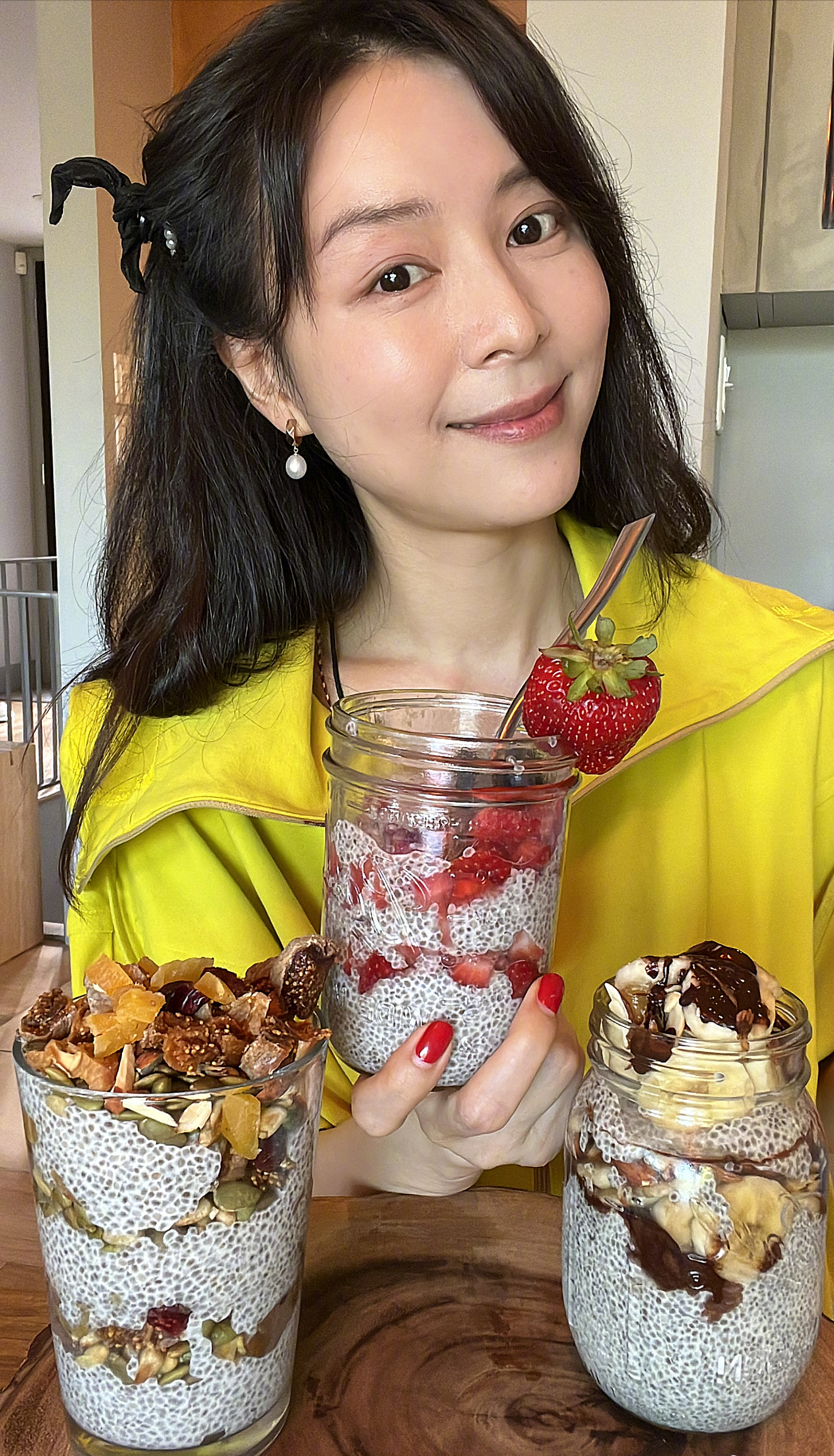 张静初晒健身照，自称吃草一年半，一身腱子肉，劝网友也吃素