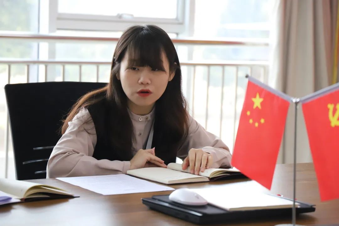 潍坊恒德实验学校党支部召开2021年度组织生活会